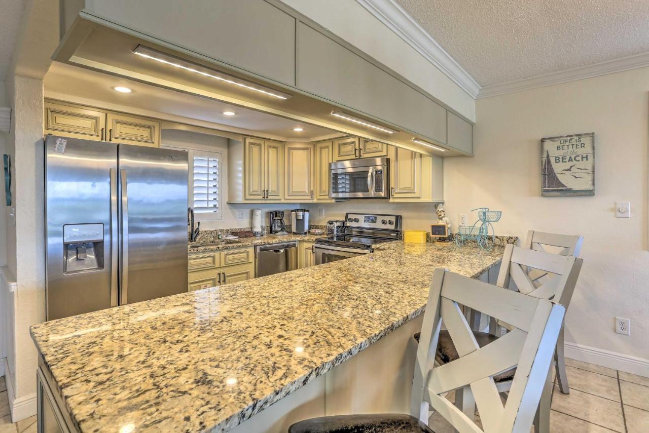 Miramar Beach Retreat - Beachfront And Poolside Дестин Екстериор снимка